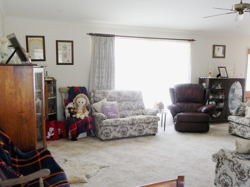 147 Rammutt Road, Chatsworth QLD 4570