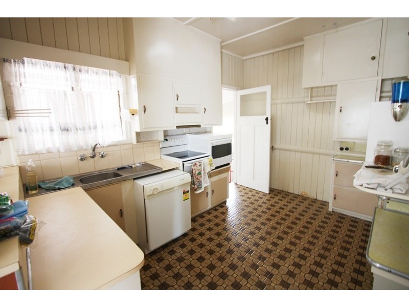 9 Iron Street, Gympie QLD 4570