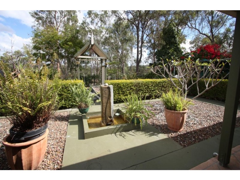 Bells Bridge QLD 4570