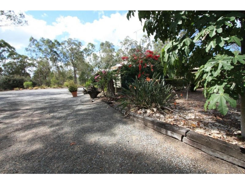 Bells Bridge QLD 4570