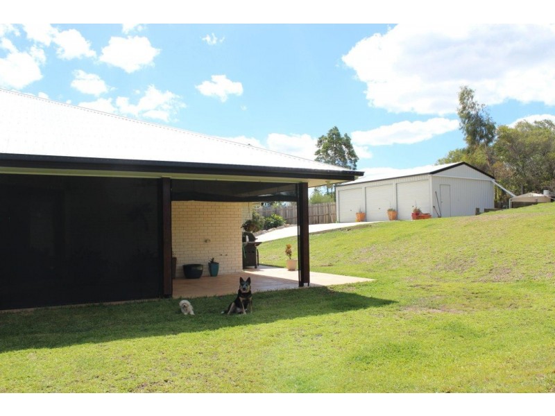 11 Duffy Court, Southside QLD 4570