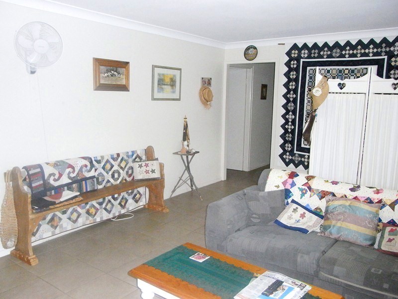 99 Groundwater Road, Southside QLD 4570