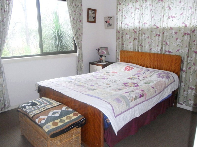 99 Groundwater Road, Southside QLD 4570