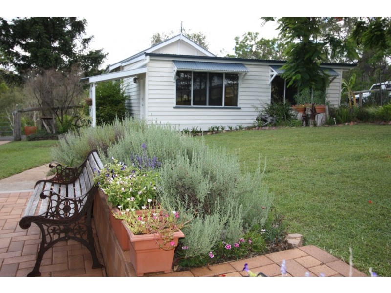 Glastonbury QLD 4570