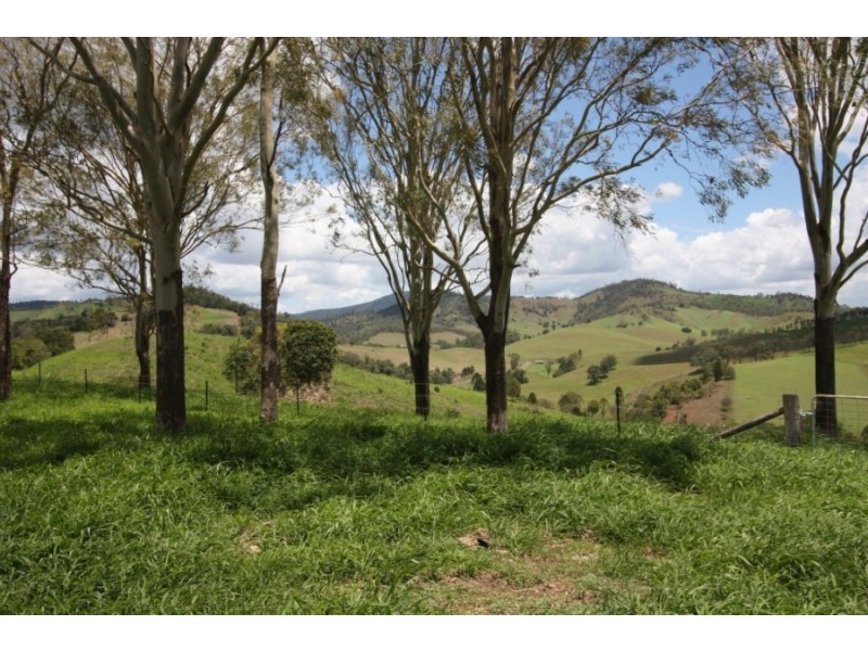 Glastonbury QLD 4570