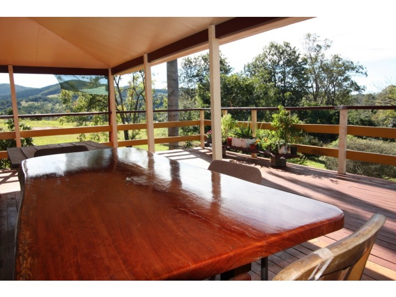 163 Amamoor Creek Road, Amamoor QLD 4570