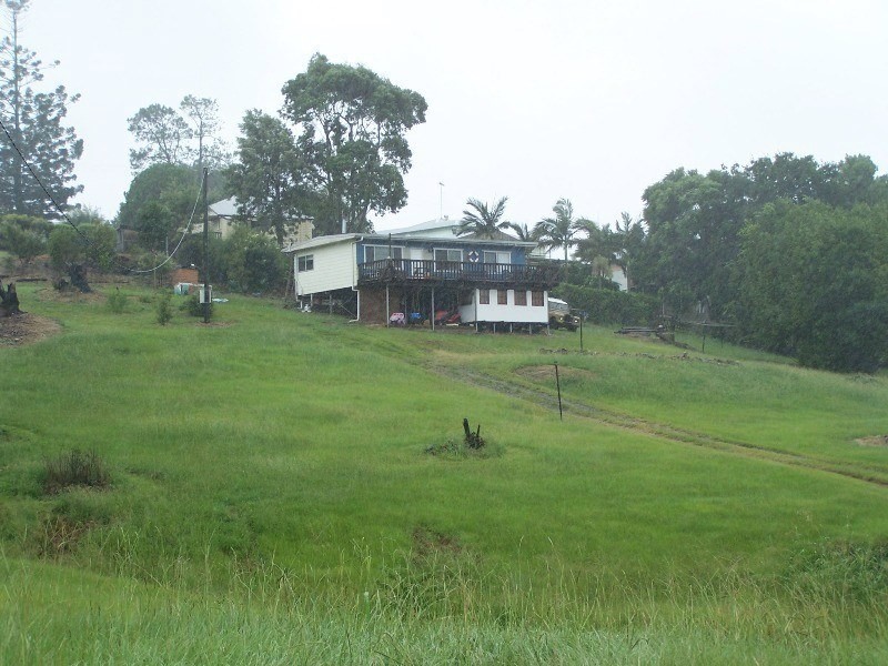 8 Lime Street, Gympie QLD 4570
