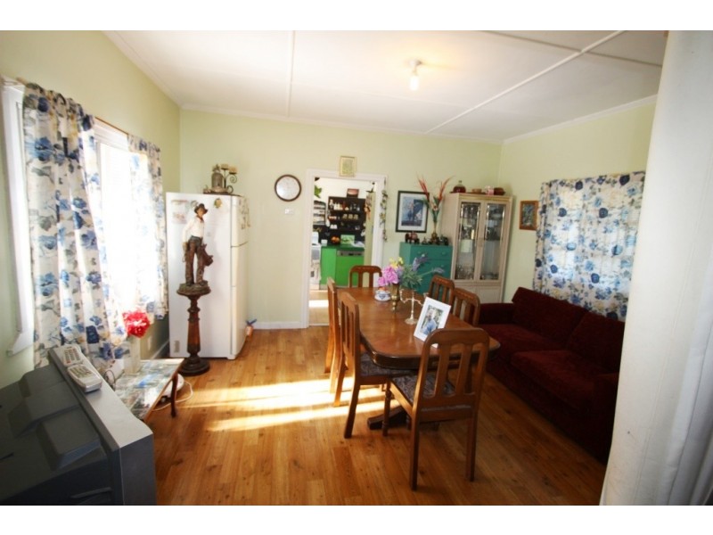 32 Arlington Road, Victory Heights QLD 4570