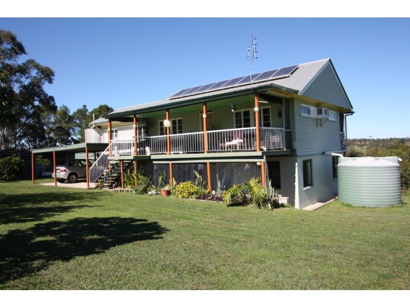 32 Arlington Road, Victory Heights QLD 4570