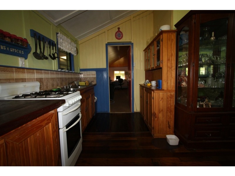 Goomboorian QLD 4570