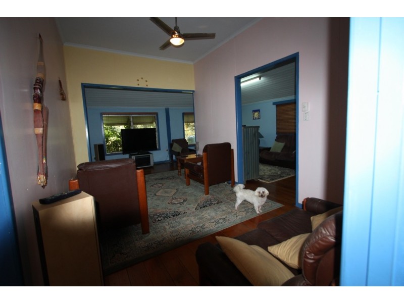 Goomboorian QLD 4570