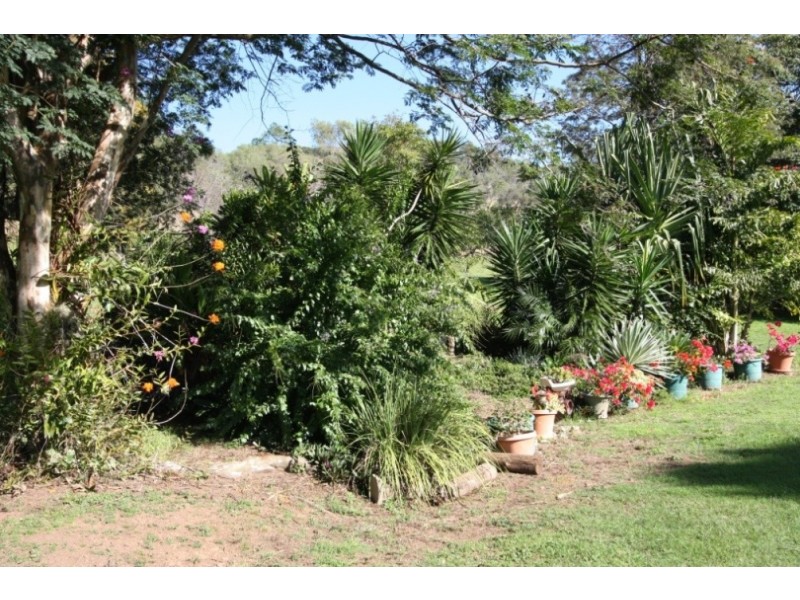 Goomboorian QLD 4570