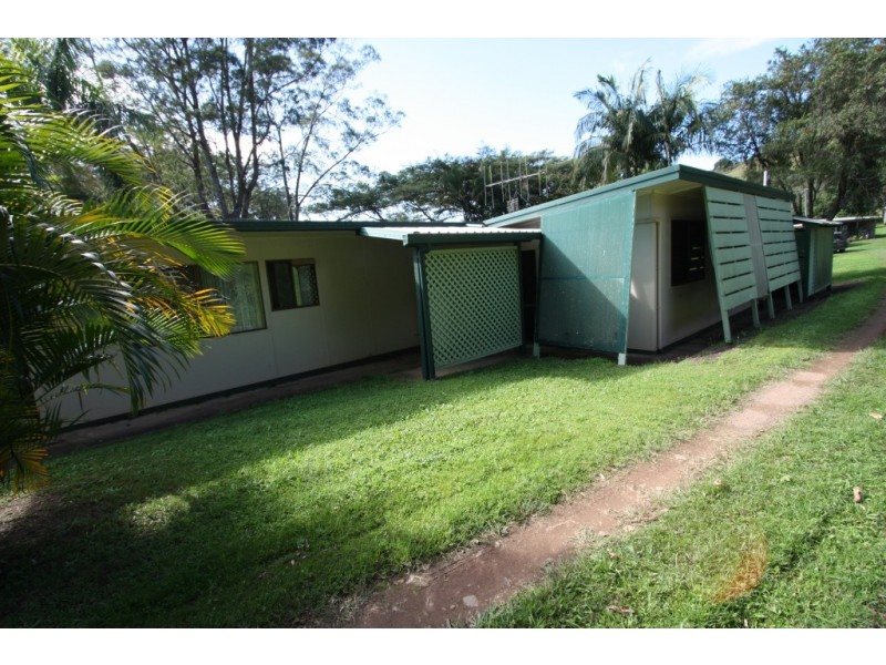 Goomboorian QLD 4570
