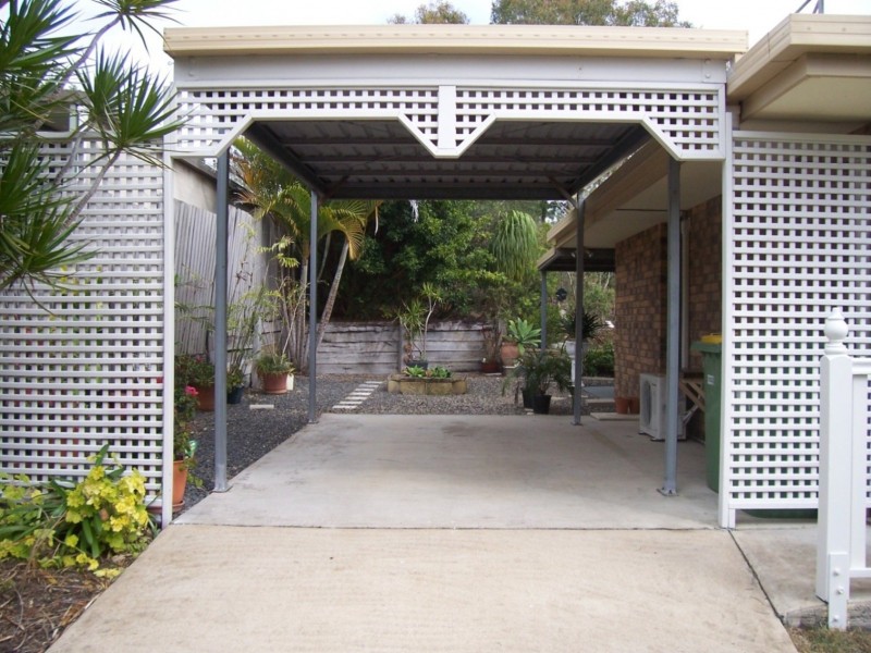 6 Stephenson Place, Monkland QLD 4570