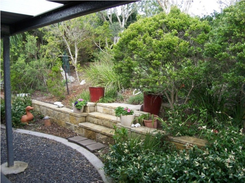 6 Stephenson Place, Monkland QLD 4570