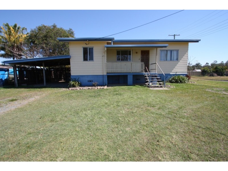 4 Browns Road, Victory Heights QLD 4570