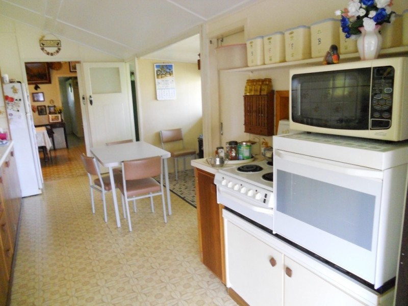 22 Lynch Road, East Deep Creek QLD 4570