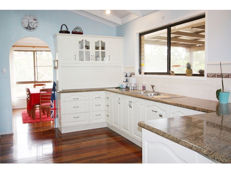 26 Hillview Road, Cedar Pocket QLD 4570