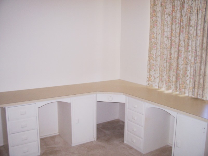 5 Woonga Court, Southside QLD 4570