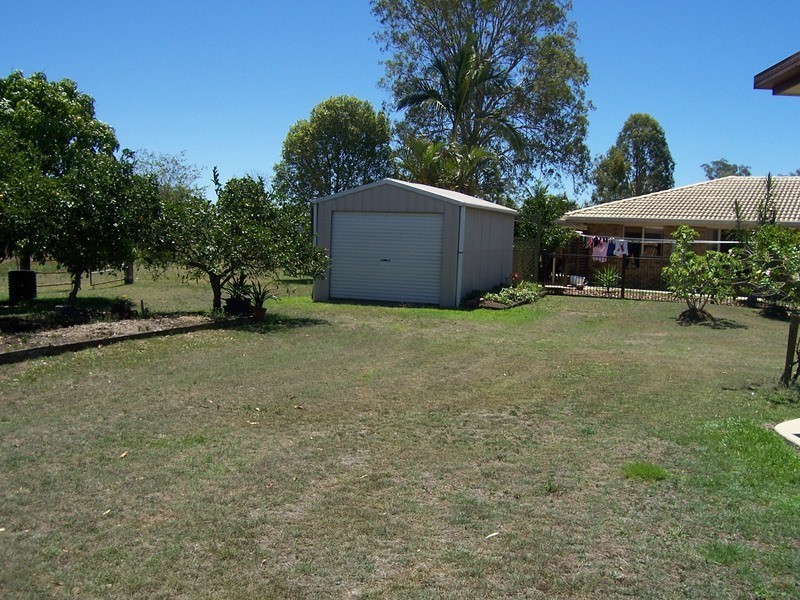 5 Woonga Court, Southside QLD 4570