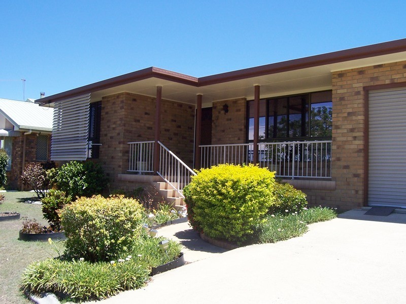 5 Woonga Court, Southside QLD 4570