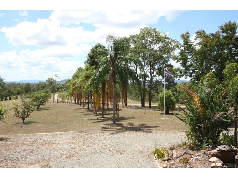 296 Hoopers Road, Curra QLD 4570