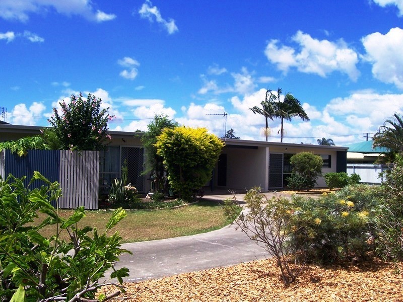 4a Woolgar Road, Southside QLD 4570