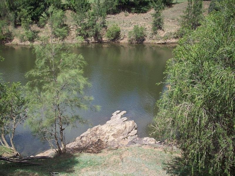 Bells Bridge QLD 4570