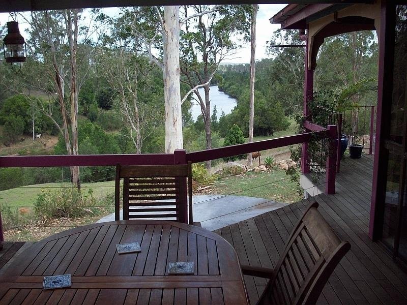 Bells Bridge QLD 4570