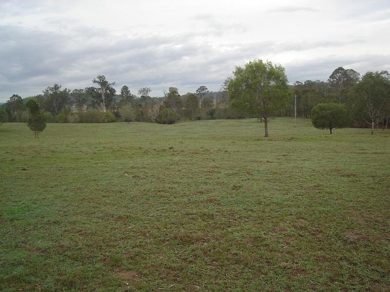 Bells Bridge QLD 4570