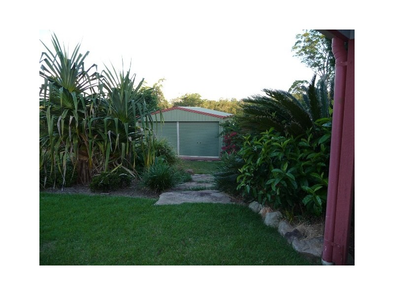 5 Farmborough Court, Southside QLD 4570