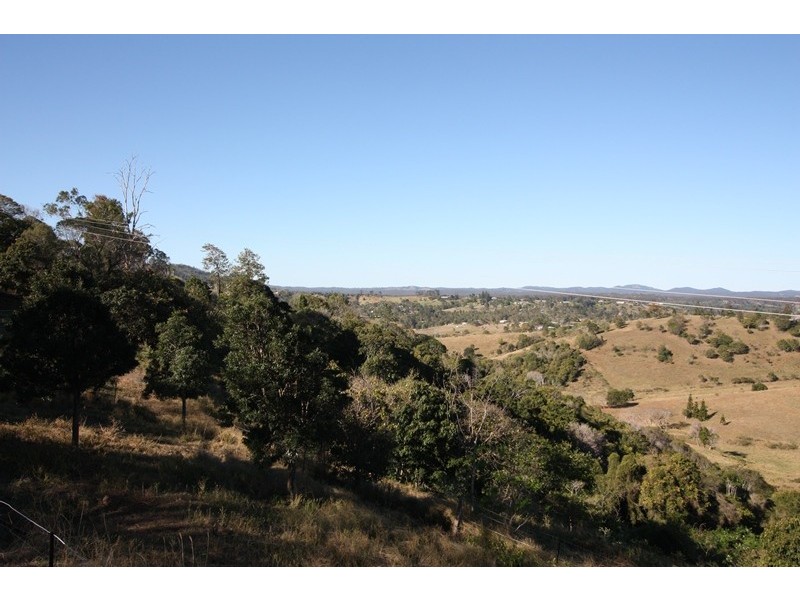 109 Fishermans Pocket Road, Chatsworth QLD 4570