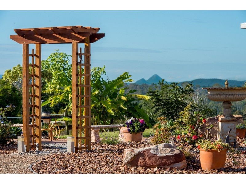 207 Fritz Road, Chatsworth QLD 4570