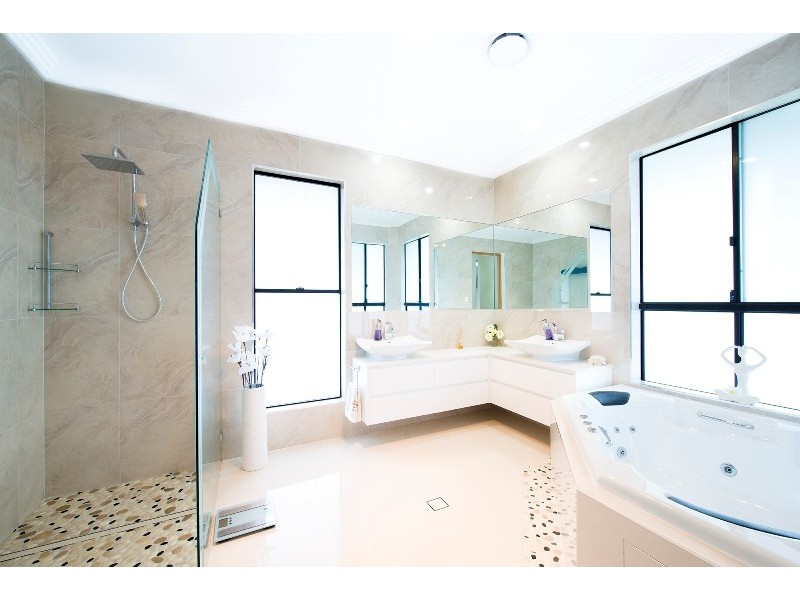 207 Fritz Road, Chatsworth QLD 4570