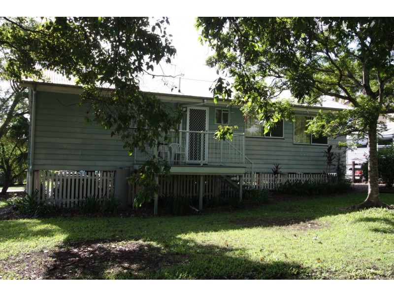 17 Simone Court, Monkland QLD 4570