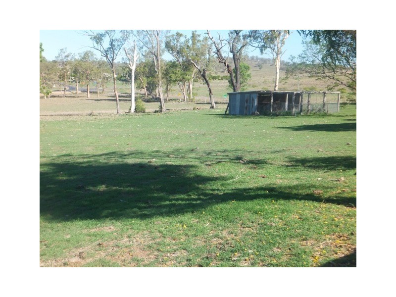 32 Wittenburg Road, Tansey QLD 4601