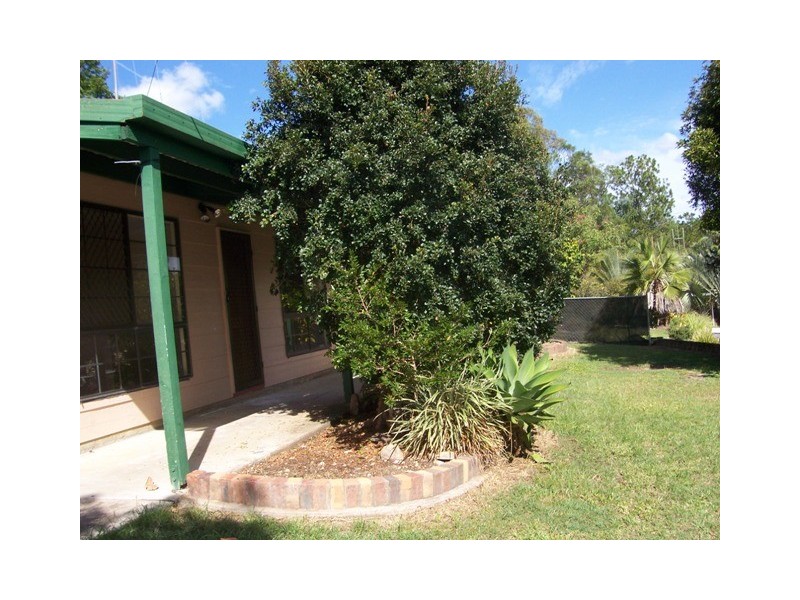 2 Lehn Ct, Monkland QLD 4570