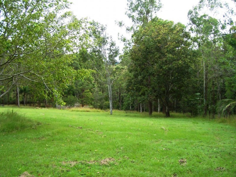 15 Trout Road, The Dawn QLD 4570