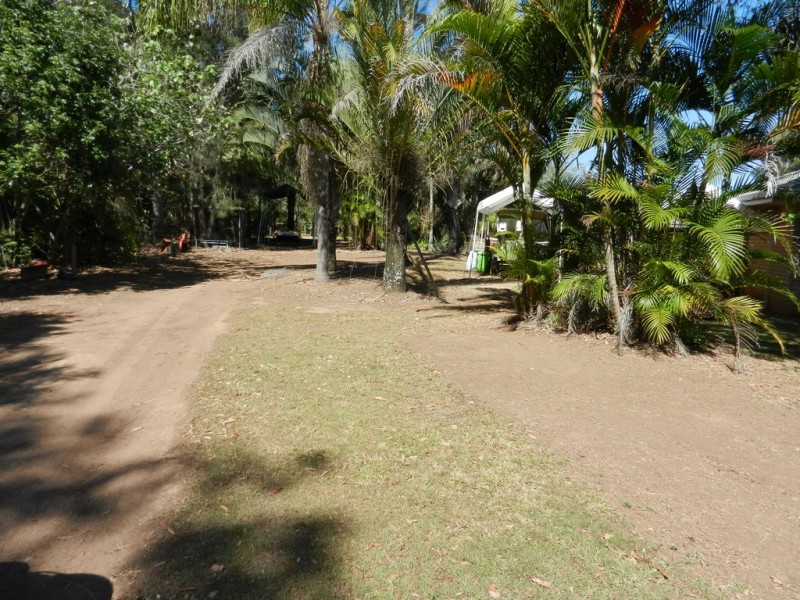 1711 Tin Can Bay Road, Goomboorian QLD 4570