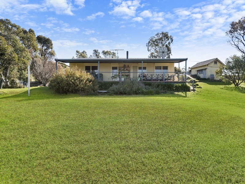 2 Hooper Rd, Tungkillo SA 5236