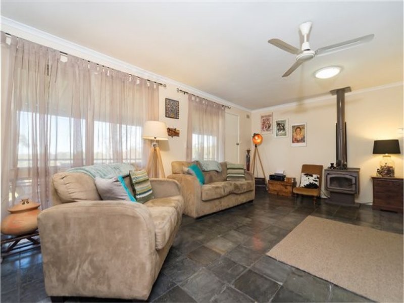 2 Hooper Rd, Tungkillo SA 5236