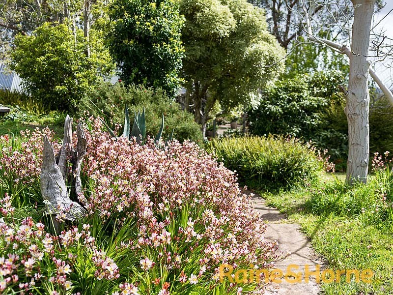 243B (53) Debneys Road, Norton Summit SA 5136