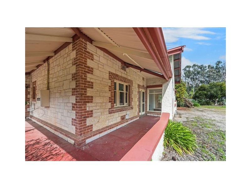 2834 North East Rd, Chain Of Ponds SA 5231