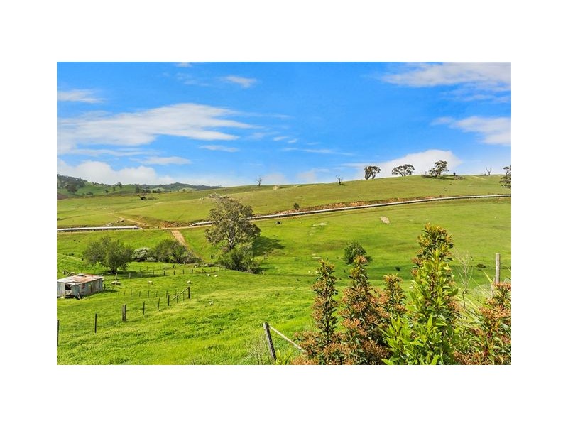 2834 North East Rd, Chain Of Ponds SA 5231