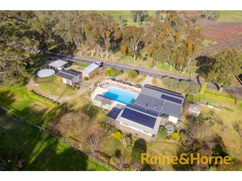 67 Peacocks Road South, Oakbank SA 5243