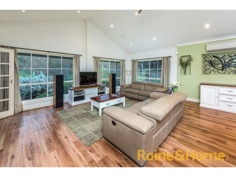 67 Peacocks Road South, Oakbank SA 5243