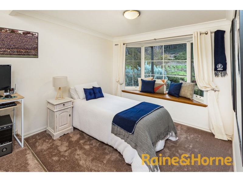 67 Peacocks Road South, Oakbank SA 5243