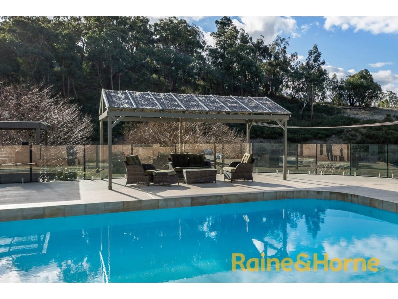 67 Peacocks Road South, Oakbank SA 5243