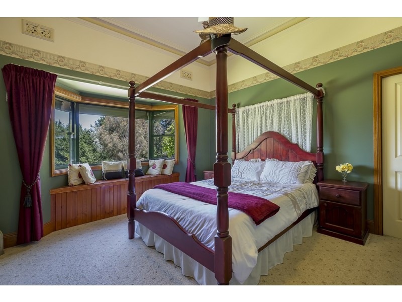 182 Retreat Valley Road, Gumeracha SA 5233