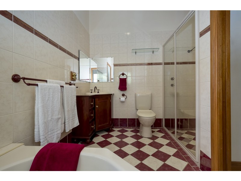 182 Retreat Valley Road, Gumeracha SA 5233